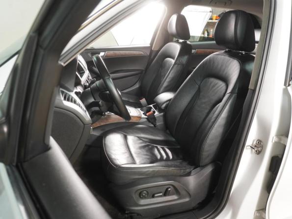Audi Q5 I (8R) с пробегом 2010 года, цена 1 499 000 рублей, 236361 км, внедорожник, Автокод Объявления