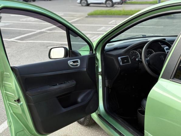Peugeot 307 I с пробегом 2004 года, цена 240 000 рублей, 143539 км, хэтчбек, Автокод Объявления