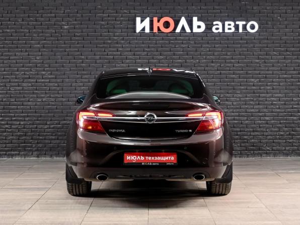 Opel Insignia I Рестайлинг с пробегом 2014 года, цена 1 350 000 рублей, 160180 км, хэтчбек, Автокод Объявления