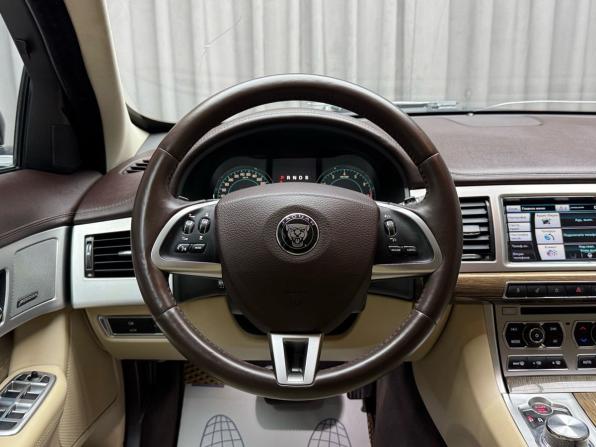 Jaguar XF I Рестайлинг с пробегом 2013 года, цена 1 599 000 рублей, 183000 км, седан, Автокод Объявления