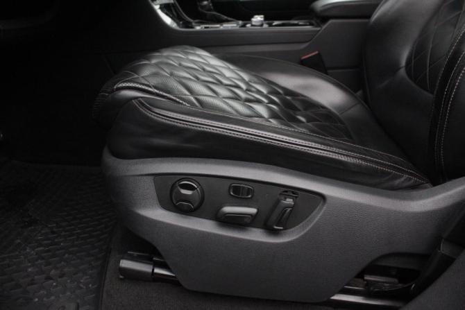 Volkswagen Touareg II Рестайлинг с пробегом 2017 года, цена 3 600 000 рублей, 188527 км, внедорожник, Автокод Объявления