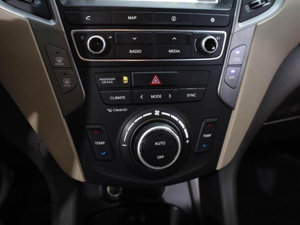 Hyundai Santa Fe III Рестайлинг с пробегом 2017 года, цена 2 140 000 рублей, 230385 км, внедорожник, Автокод Объявления