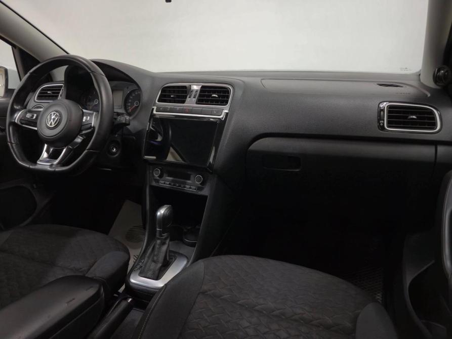 Volkswagen Polo V Рестайлинг Альметьевск  - изображение 12