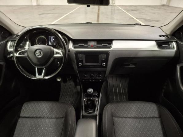 Skoda Rapid I с пробегом 2016 года, цена 799 000 рублей, 245373 км, лифтбек, Автокод Объявления