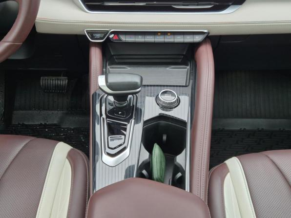 Geely Monjaro I с пробегом 2023 года, цена 2 930 000 рублей, 138142 км, внедорожник, Автокод Объявления