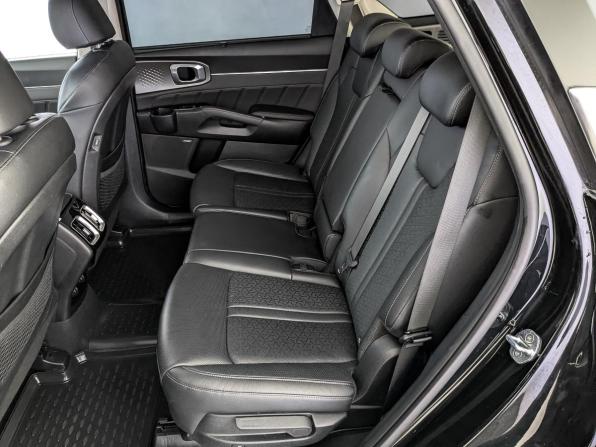 Kia Sorento IV с пробегом 2022 года, цена 3 550 000 рублей, 125641 км, внедорожник, Автокод Объявления