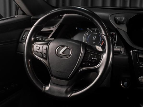 Lexus ES VII Рестайлинг с пробегом 2021 года, цена 3 919 000 рублей, 101495 км, седан, Автокод Объявления