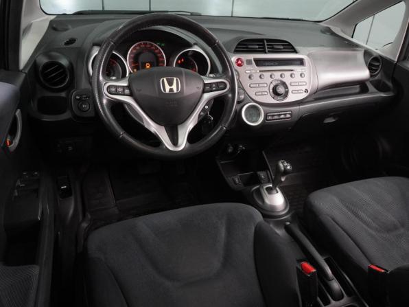 Honda Jazz II с пробегом 2009 года, цена 679 000 рублей, 187024 км, хэтчбек, Автокод Объявления