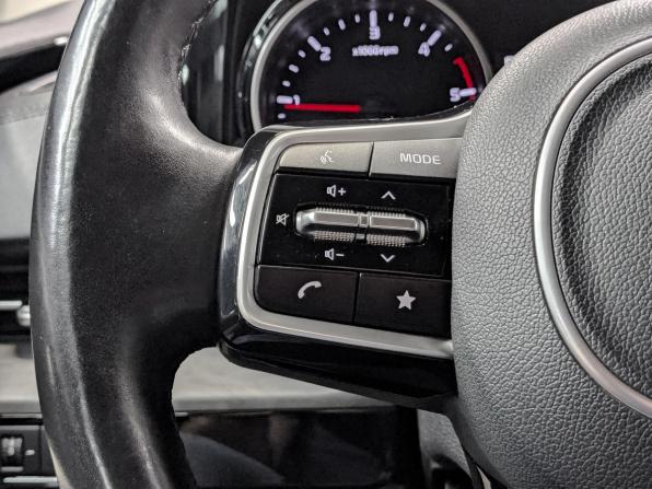 Kia Carnival IV с пробегом 2022 года, цена 3 650 000 рублей, 138059 км, минивэн, Автокод Объявления