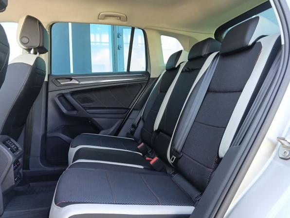 Volkswagen Tiguan II Рестайлинг с пробегом 2021 года, цена 3 049 000 рублей, 79002 км, внедорожник, Автокод Объявления