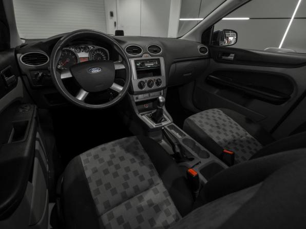 Ford Focus II Рестайлинг с пробегом 2009 года, цена 475 000 рублей, 230236 км, хэтчбек, Автокод Объявления