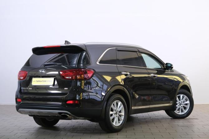 Kia Sorento III Prime Рестайлинг с пробегом 2018 года, цена 3 099 000 рублей, 162000 км, внедорожник, Автокод Объявления