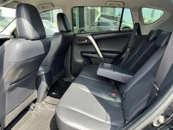 Toyota RAV4 IV (XA40) Рестайлинг с пробегом 2016 года, цена 2 050 000 рублей, 186564 км, внедорожник, Автокод Объявления