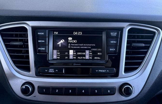 Hyundai Solaris II с пробегом 2020 года, цена 1 390 000 рублей, 112771 км, седан, Автокод Объявления