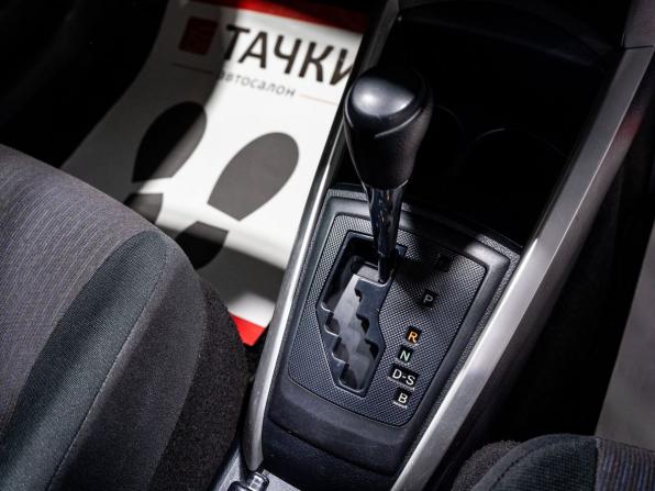 Toyota Corolla XI (E160 E170) Рестайлинг 2 с пробегом 2017 года, цена 1 275 000 рублей, 119000 км, универсал, Автокод Объявления