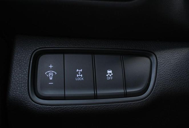 Hyundai Santa Fe IV с пробегом 2019 года, цена 2 910 000 рублей, 122395 км, внедорожник, Автокод Объявления