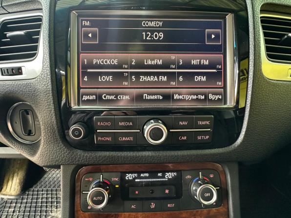 Volkswagen Touareg II с пробегом 2012 года, цена 2 099 000 рублей, 250421 км, внедорожник, Автокод Объявления