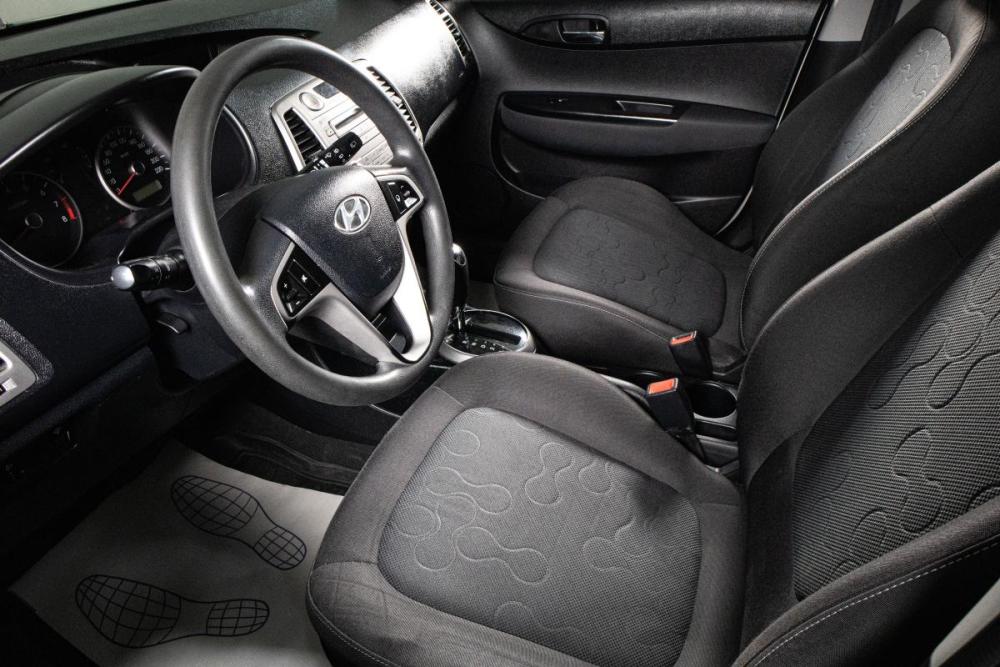Hyundai i20 I Сургут  - изображение 9
