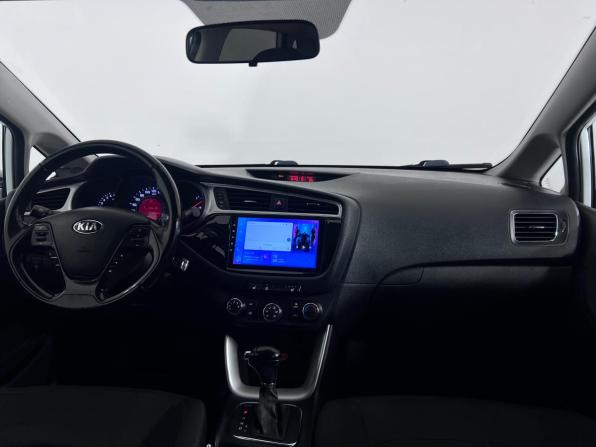 Kia Ceed II Рестайлинг с пробегом 2017 года, цена 1 250 000 рублей, 187194 км, хэтчбек, Автокод Объявления