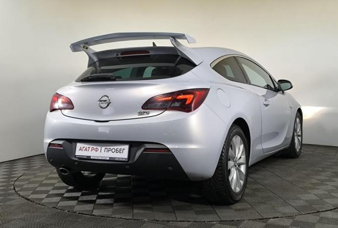 Opel Astra J Рестайлинг с пробегом 2012 года, цена 1 000 000 рублей, 98132 км, хэтчбек, Автокод Объявления