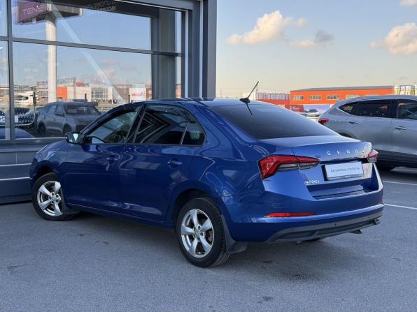 Skoda Rapid II с пробегом 2022 года, цена 1 490 000 рублей, 130000 км, лифтбек, Автокод Объявления