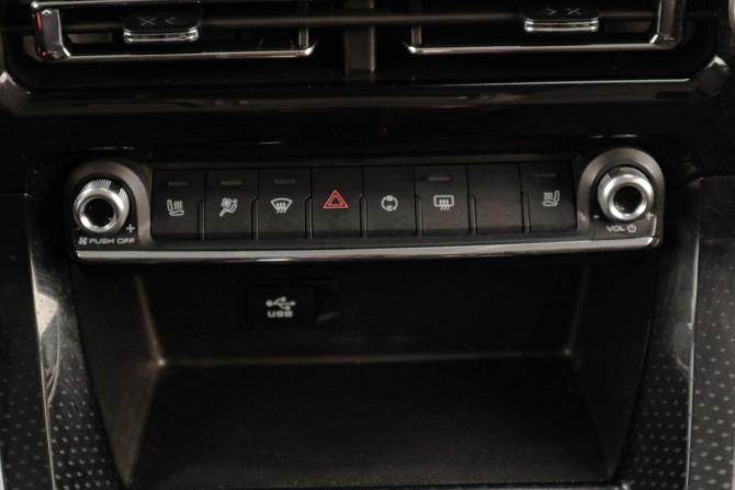 Haval M6 II с пробегом 2023 года, цена 1 659 000 рублей, 60478 км, внедорожник, Автокод Объявления