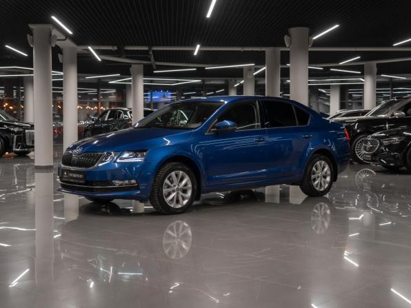 Skoda Octavia III (A7) Рестайлинг с пробегом 2019 года, цена 2 080 000 рублей, 103305 км, лифтбек, Автокод Объявления