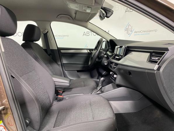 Skoda Rapid II с пробегом 2020 года, цена 1 719 000 рублей, 58000 км, лифтбек, Автокод Объявления