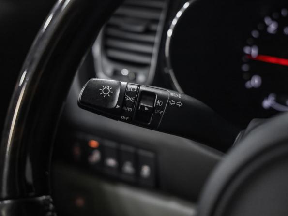Kia Carnival III с пробегом 2018 года, цена 2 949 000 рублей, 115492 км, минивэн, Автокод Объявления