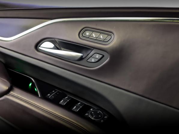 Cadillac Escalade V с пробегом 2021 года, цена 7 300 000 рублей, 167430 км, внедорожник, Автокод Объявления