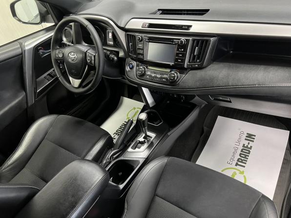 Toyota RAV4 IV (XA40) Рестайлинг с пробегом 2016 года, цена 1 895 000 рублей, 174819 км, внедорожник, Автокод Объявления