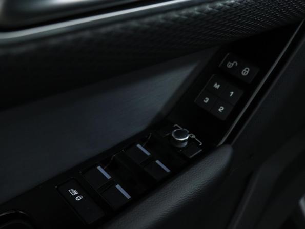 Land Rover Range Rover Velar I с пробегом 2019 года, цена 4 207 500 рублей, 130000 км, внедорожник, Автокод Объявления