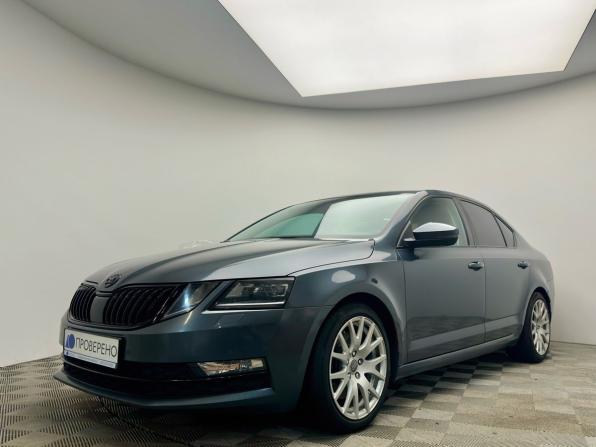 Skoda Octavia III (A7) Рестайлинг с пробегом 2017 года, цена 1 815 000 рублей, 262951 км, лифтбек, Автокод Объявления