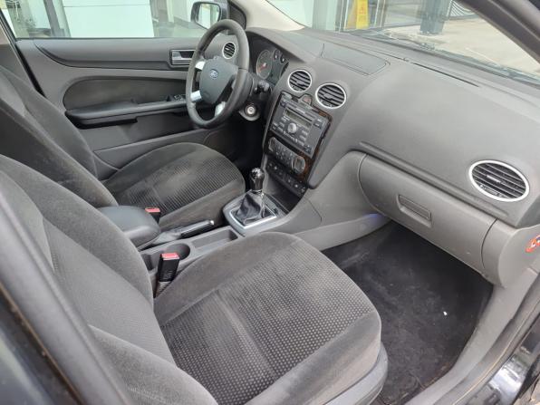 Ford Focus II с пробегом 2005 года, цена 299 800 рублей, 233720 км, хэтчбек, Автокод Объявления