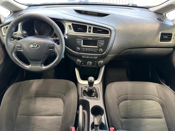 Kia Ceed II с пробегом 2013 года, цена 890 000 рублей, 146000 км, хэтчбек, Автокод Объявления