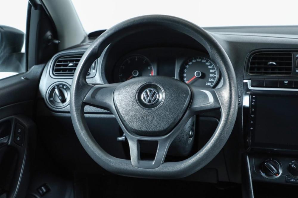 Volkswagen Polo V Рестайлинг Новосибирск  - изображение 12