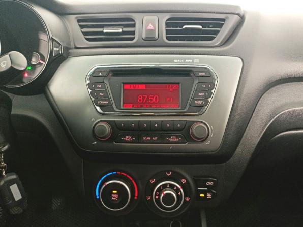 Kia Rio III с пробегом 2014 года, цена 682 000 рублей, 200000 км, седан, Автокод Объявления