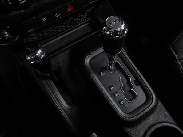 Jeep Wrangler III (JK) с пробегом 2018 года, цена 4 119 000 рублей, 99436 км, внедорожник, Автокод Объявления