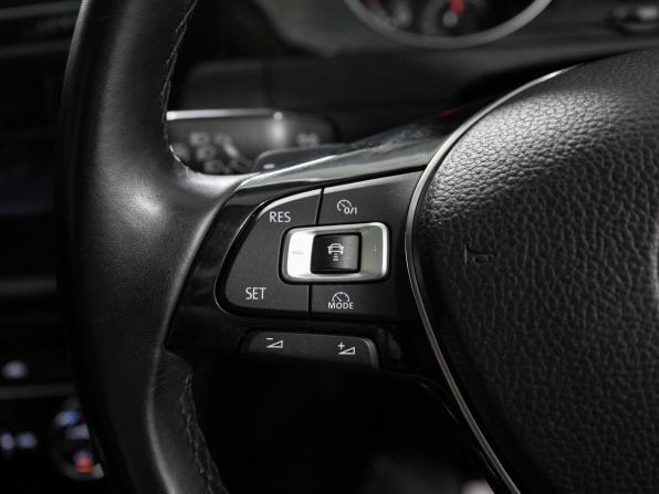 Volkswagen Golf VII с пробегом 2014 года, цена 1 195 500 рублей, 47793 км, хэтчбек, Автокод Объявления