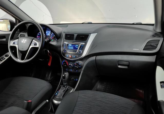 Hyundai Solaris I Рестайлинг с пробегом 2015 года, цена 909 000 рублей, 164506 км, седан, Автокод Объявления