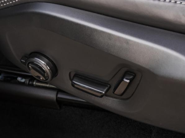 Volvo XC90 II Рестайлинг 2 с пробегом 2025 года, цена 9 490 000 рублей, 957 км, внедорожник, Автокод Объявления