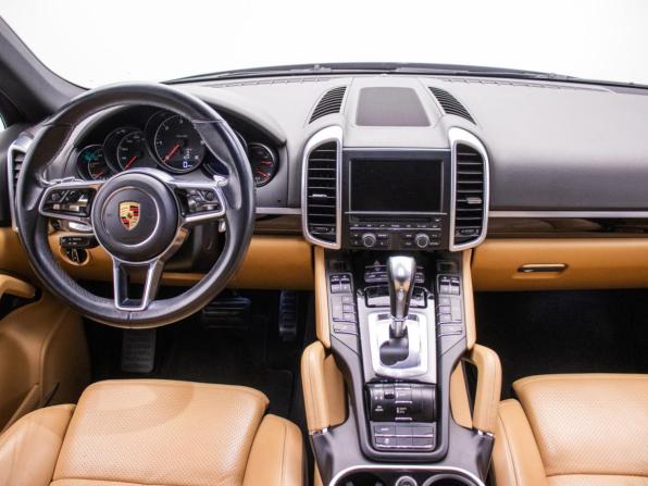 Porsche Cayenne II Рестайлинг (958) с пробегом 2015 года, цена 4 495 000 рублей, 80000 км, внедорожник, Автокод Объявления