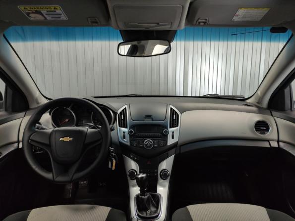 Chevrolet Cruze I Рестайлинг с пробегом 2013 года, цена 750 000 рублей, 98390 км, седан, Автокод Объявления
