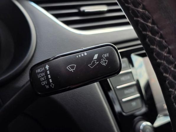 Skoda Octavia III (A7) с пробегом 2013 года, цена 799 000 рублей, 210166 км, лифтбек, Автокод Объявления