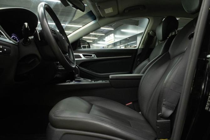 Hyundai Genesis II с пробегом 2016 года, цена 2 049 000 рублей, 102995 км, седан, Автокод Объявления