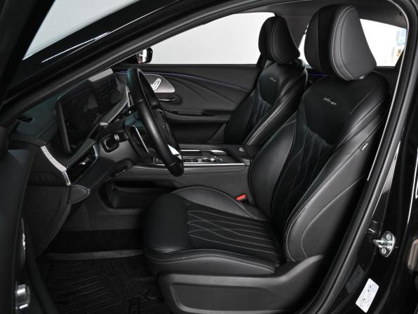 Chery Arrizo 8 с пробегом 2023 года, цена 2 099 000 рублей, 70025 км, седан, Автокод Объявления