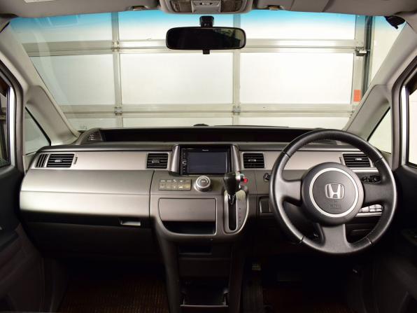 Honda Stepwgn III с пробегом 2005 года, цена 899 995 рублей, 218266 км, минивэн, Автокод Объявления
