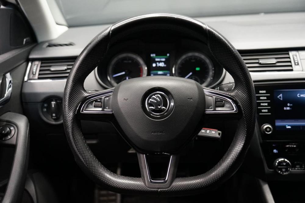 Skoda Octavia III (A7) Рестайлинг Крым  - изображение 17
