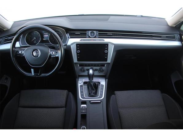 Volkswagen Passat B8 с пробегом 2018 года, цена 1 670 000 рублей, 208550 км, универсал, Автокод Объявления