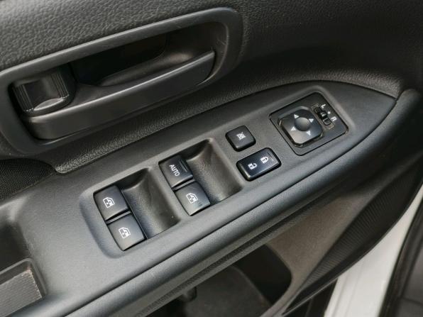 Mitsubishi Outlander III Рестайлинг 2 с пробегом 2017 года, цена 1 775 000 рублей, 176062 км, внедорожник, Автокод Объявления